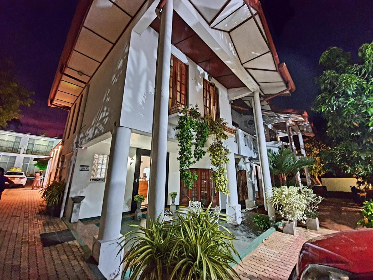 Salubrious Resort Anuradhapura Kültér fotó