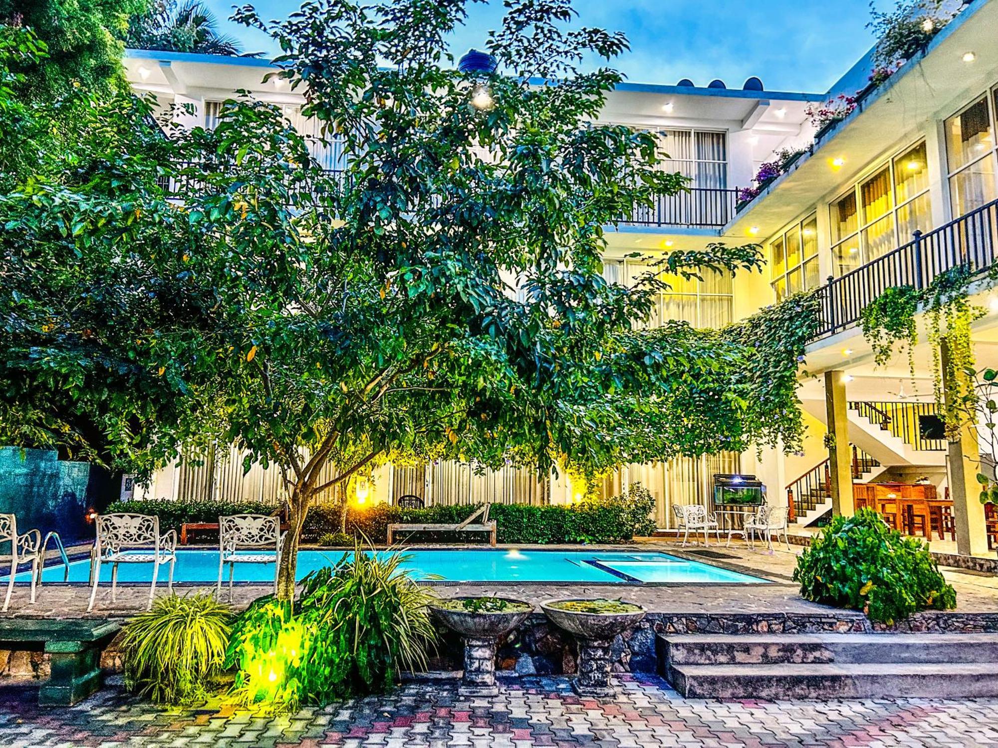 Salubrious Resort Anuradhapura Kültér fotó