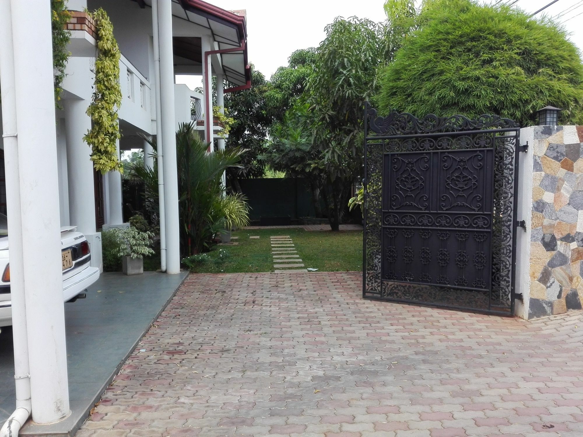 Salubrious Resort Anuradhapura Kültér fotó